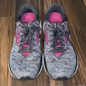 Brooks Ghost 11 - size 8